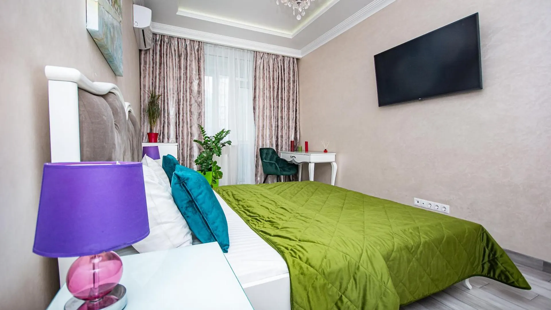 דירות קייב Luxury For Business & Pleasure Royal 1 0*,  אוקראינה