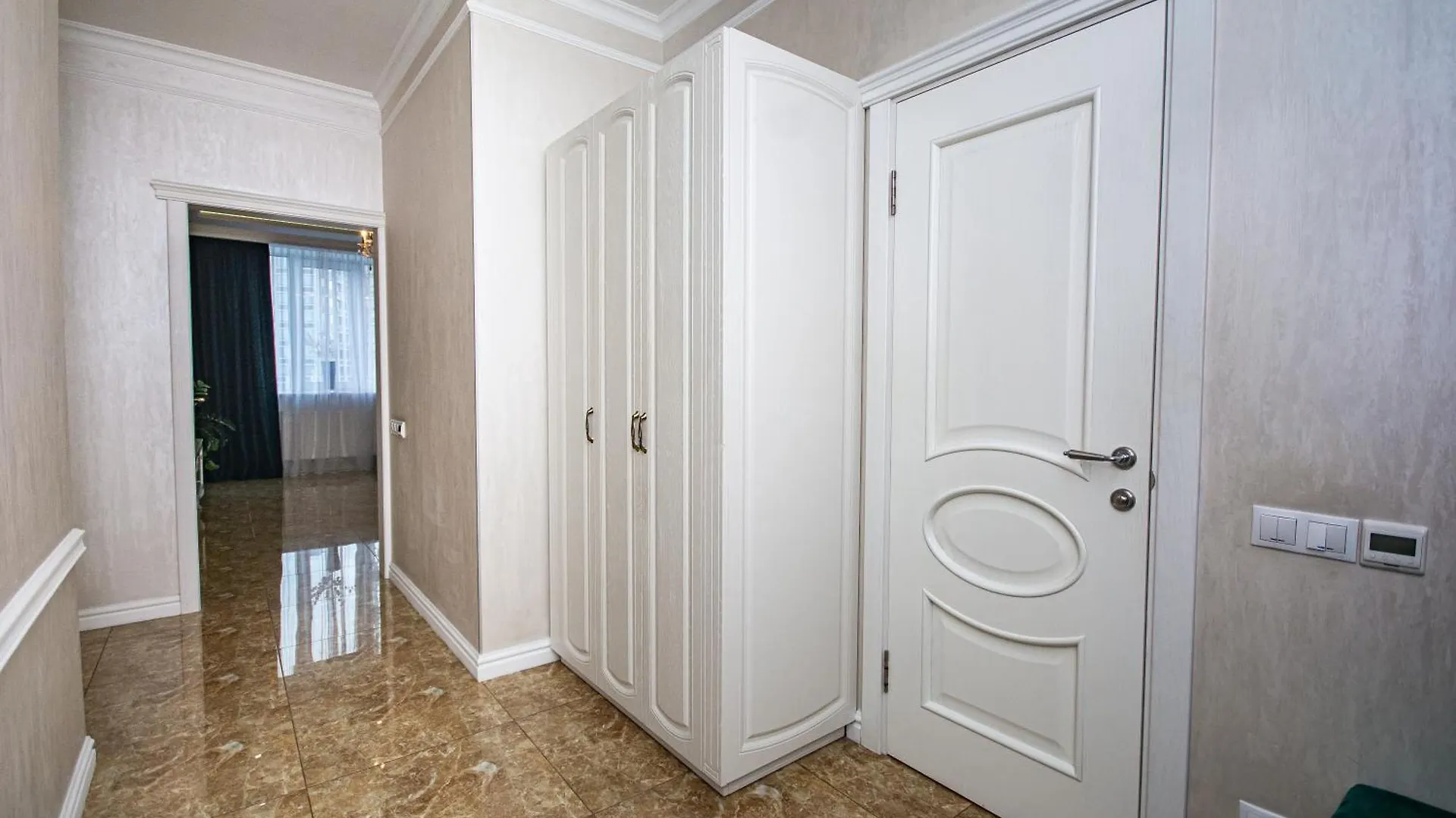 Apartment Ferienwohnung Luxury For Business & Pleasure Royal 1 Kiew