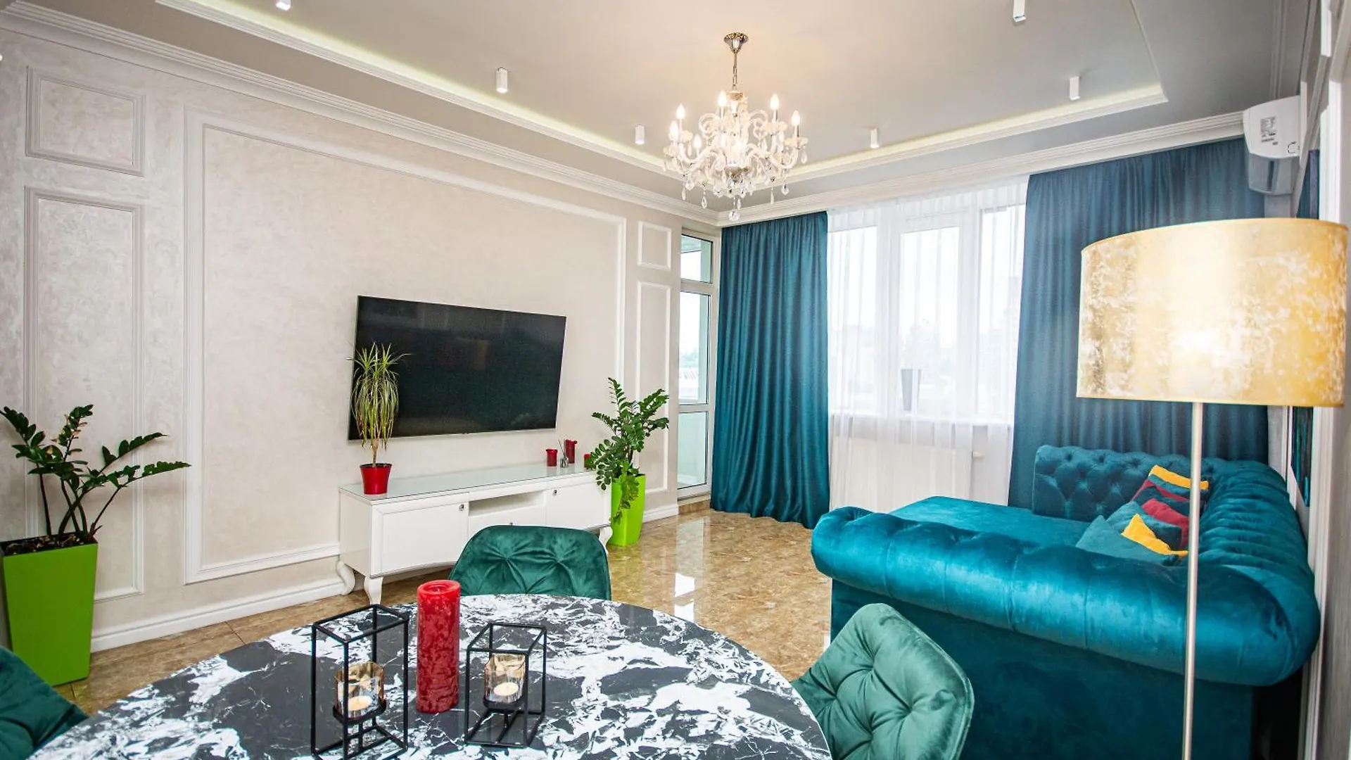 Ferienwohnung Luxury For Business & Pleasure Royal 1 Kiew 0*,